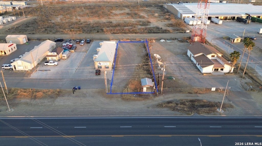 main property photo 2