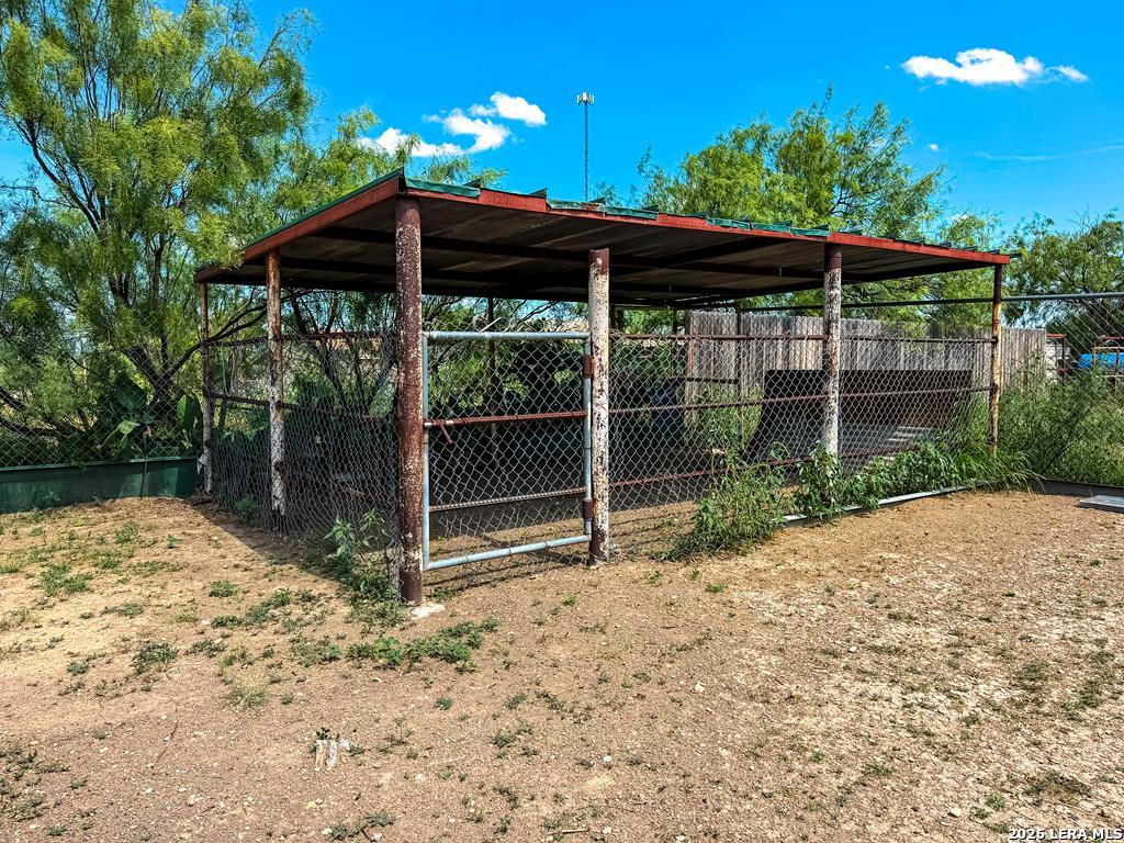 main property photo 44