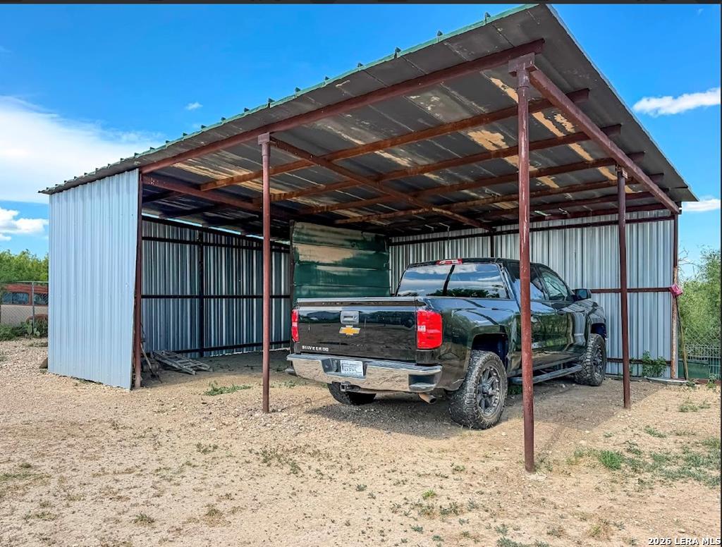 main property photo 45