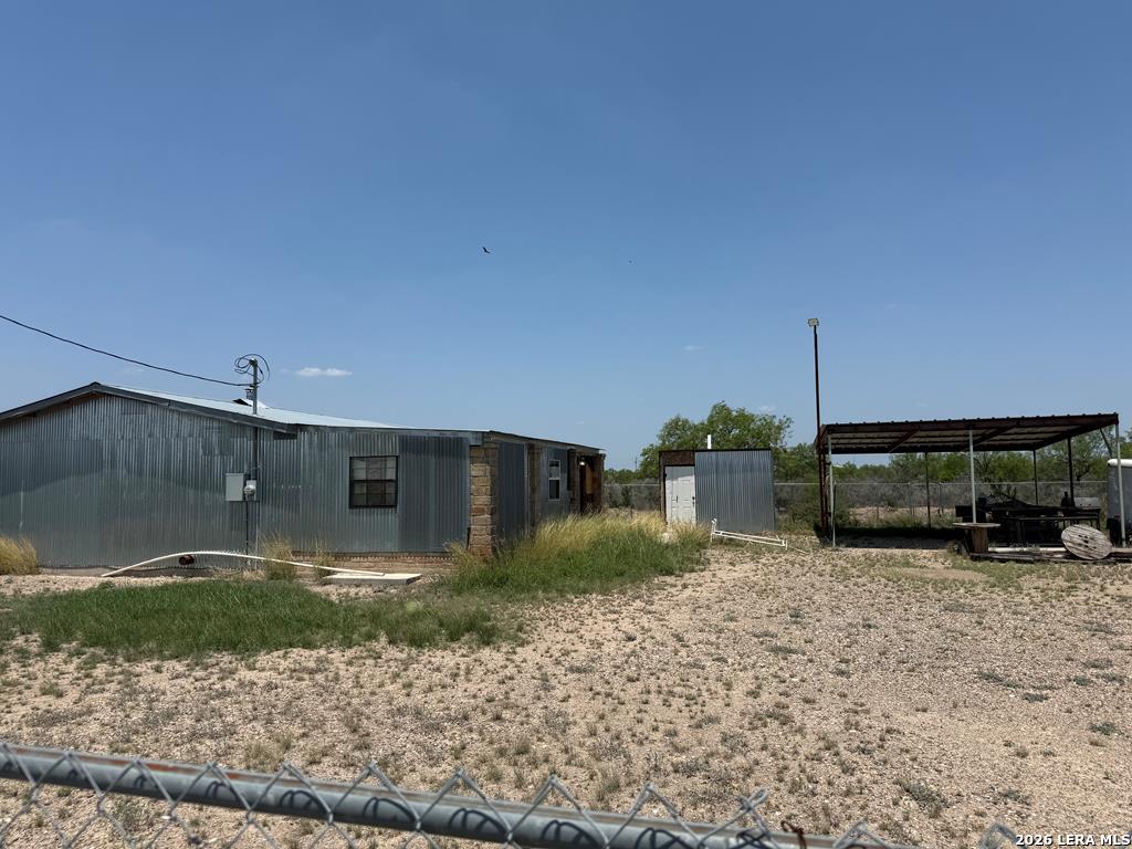 main property photo 25