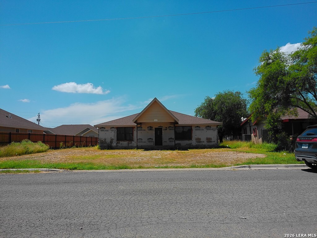 main property photo 1