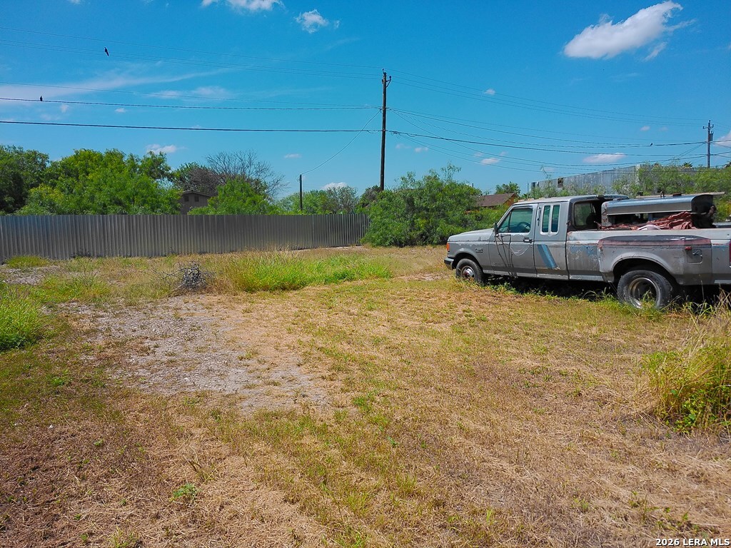 main property photo 20