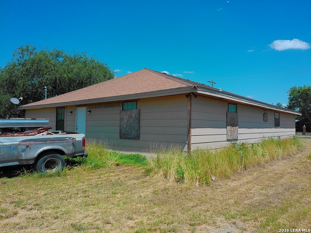 main property photo 21