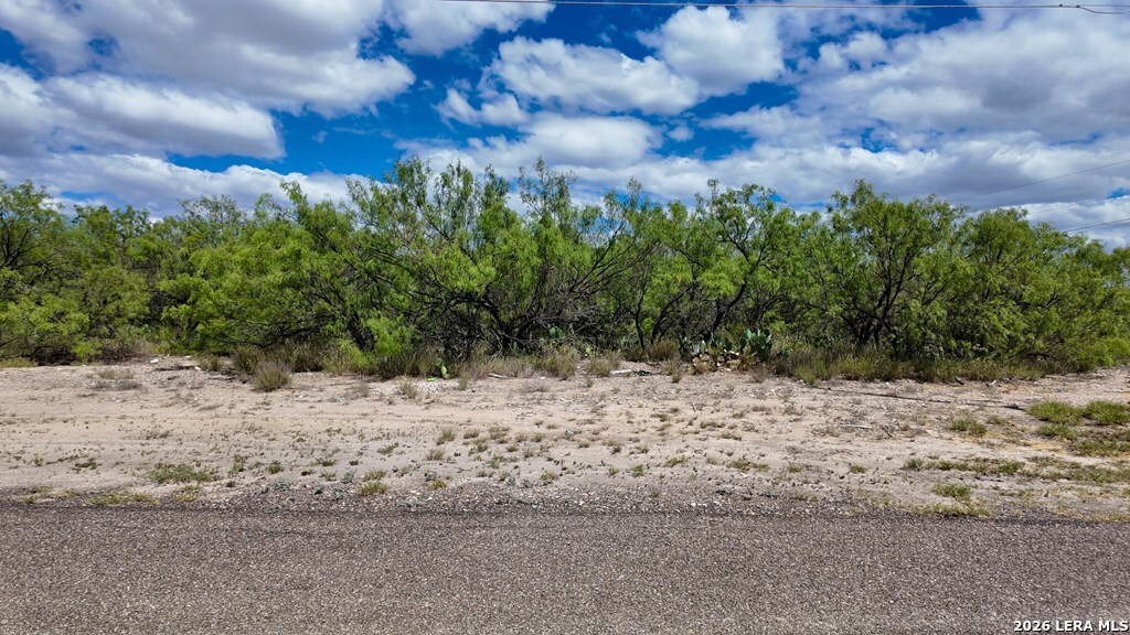main property photo 6