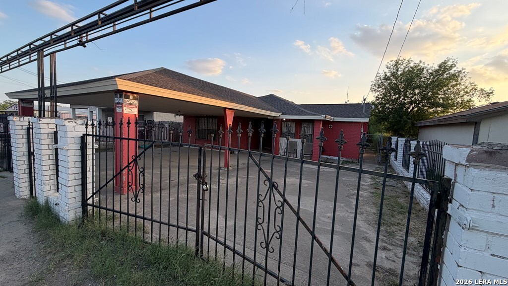 main property photo 2
