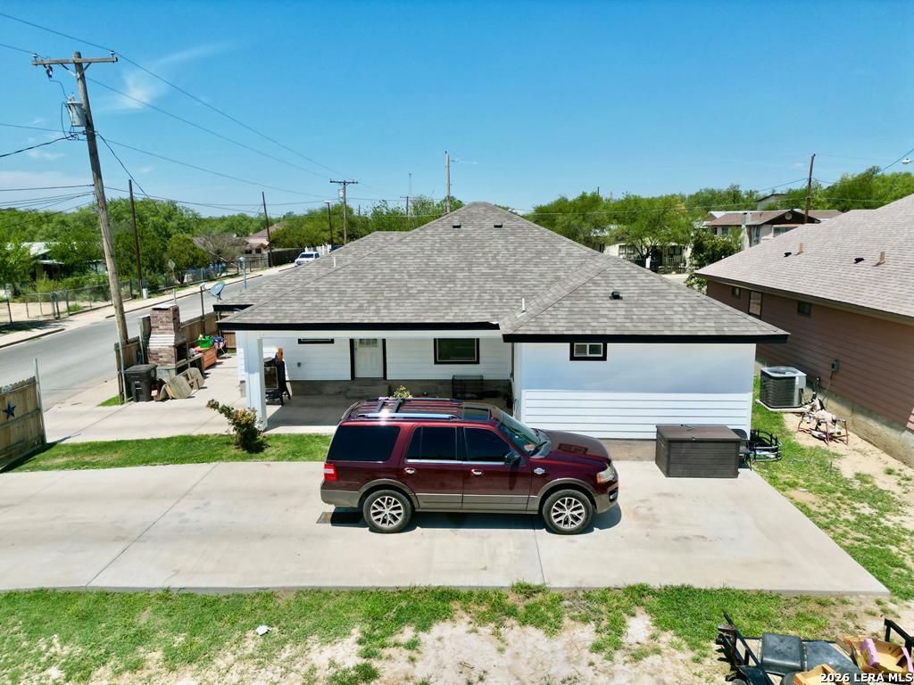 main property photo 17