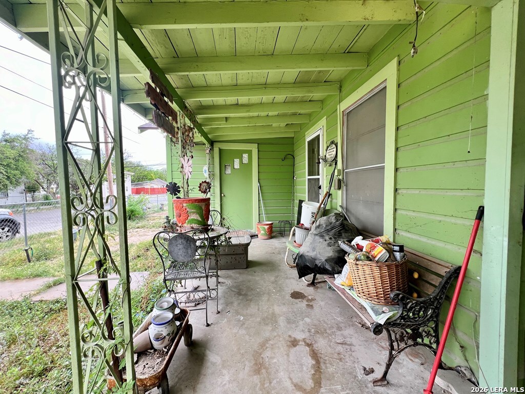 main property photo 5