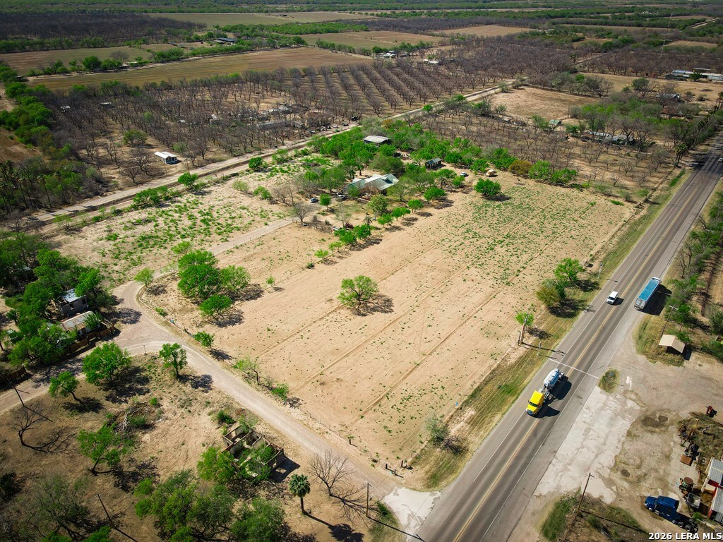 main property photo 29