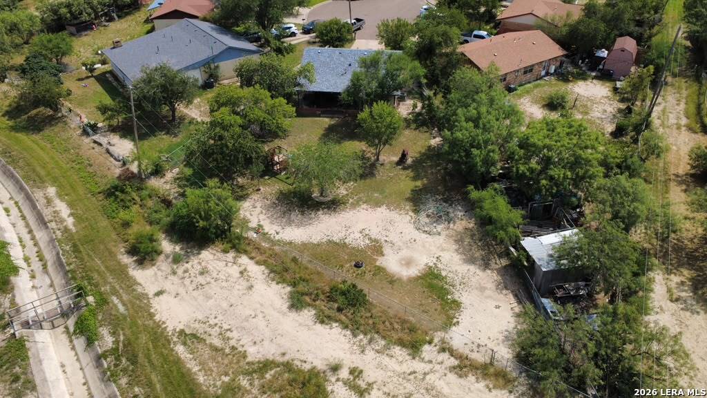 main property photo 77