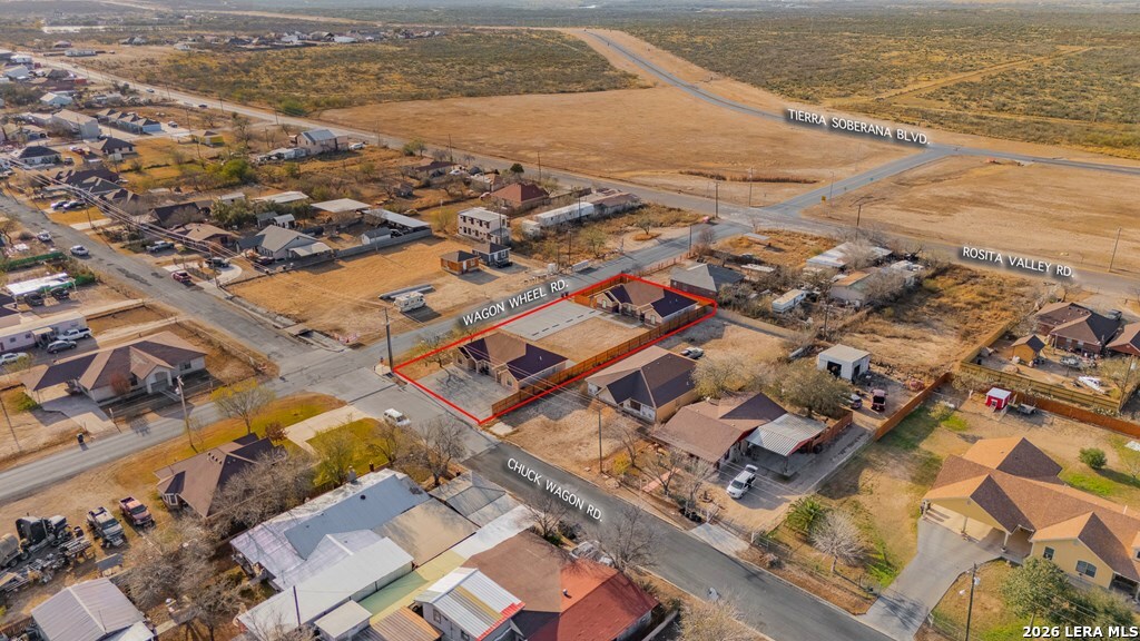 main property photo 7