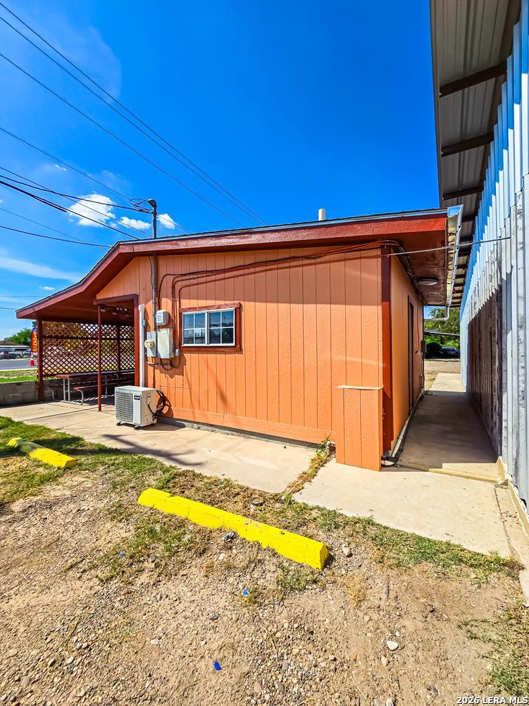 main property photo 26