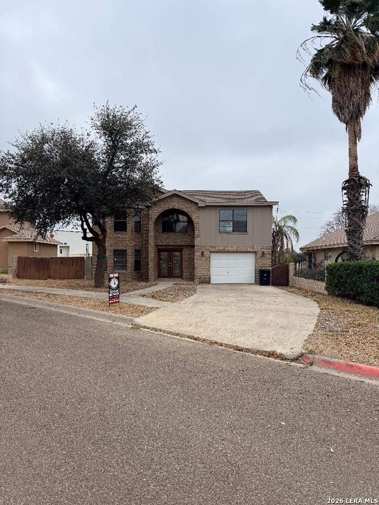 main property photo 14