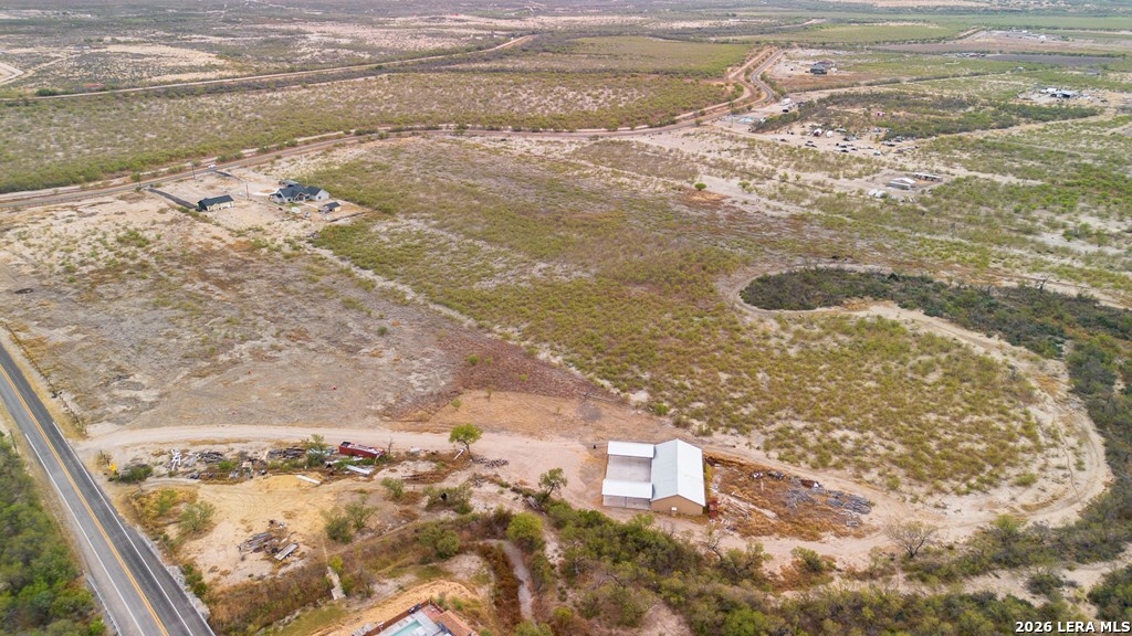 main property photo 31