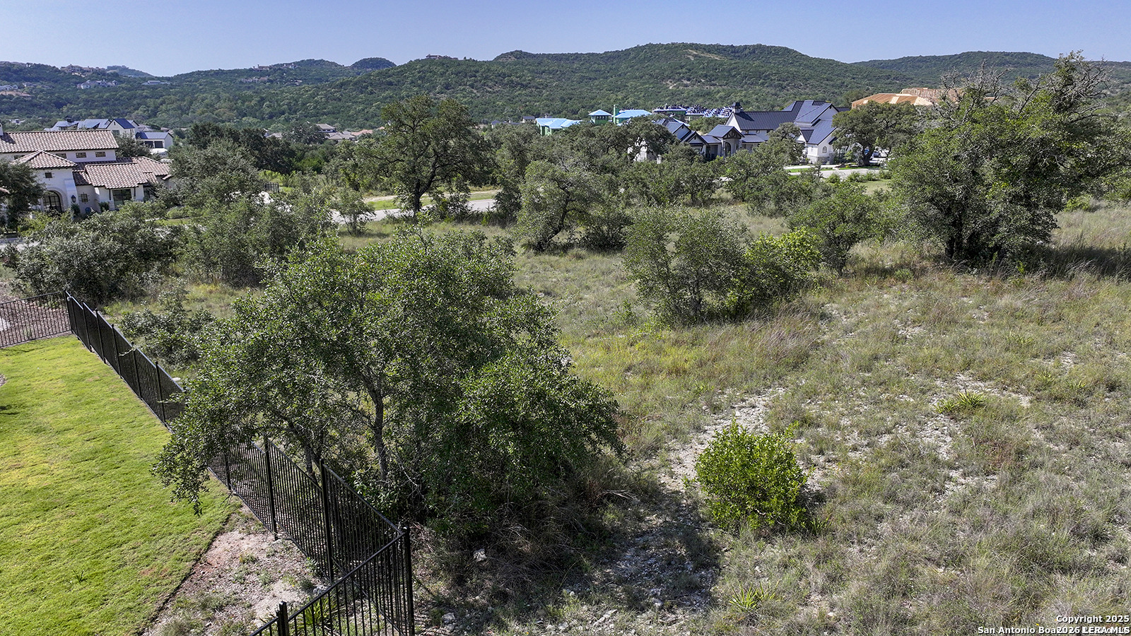 main property photo 24