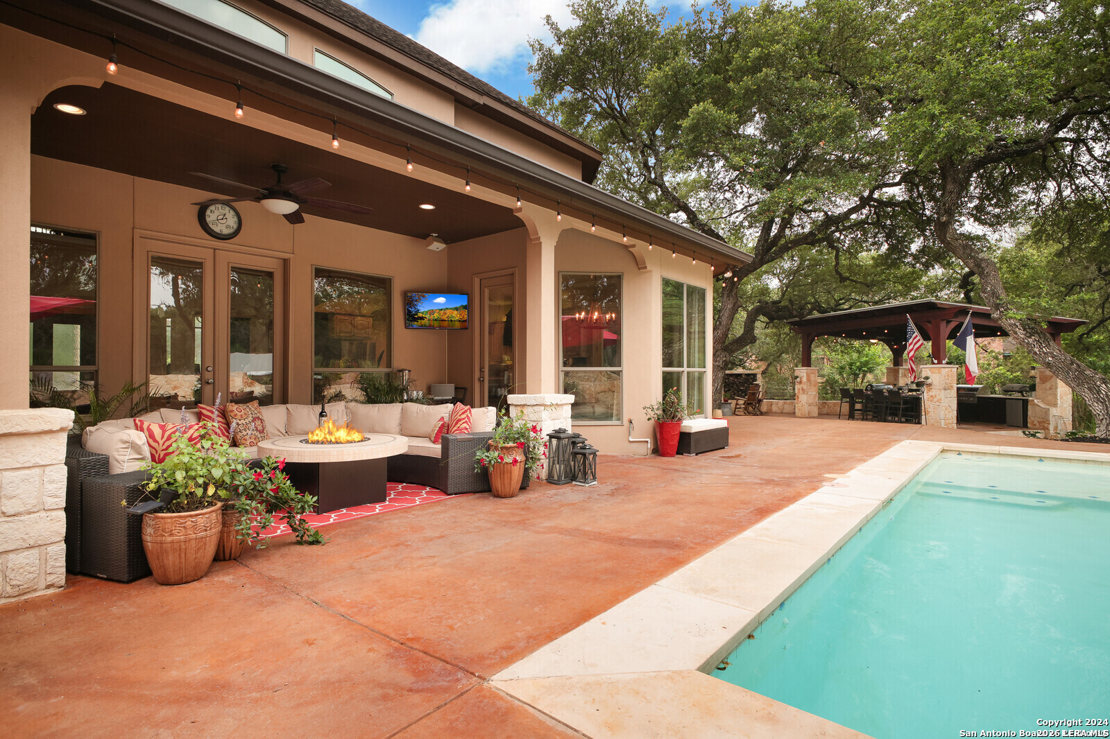 main property photo 43