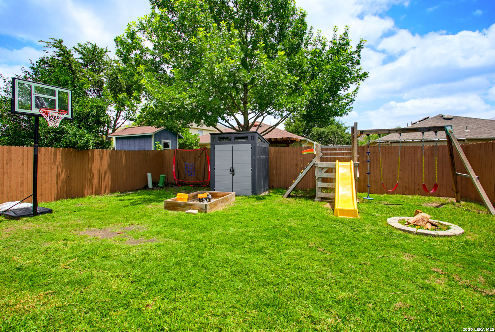 main property photo 19