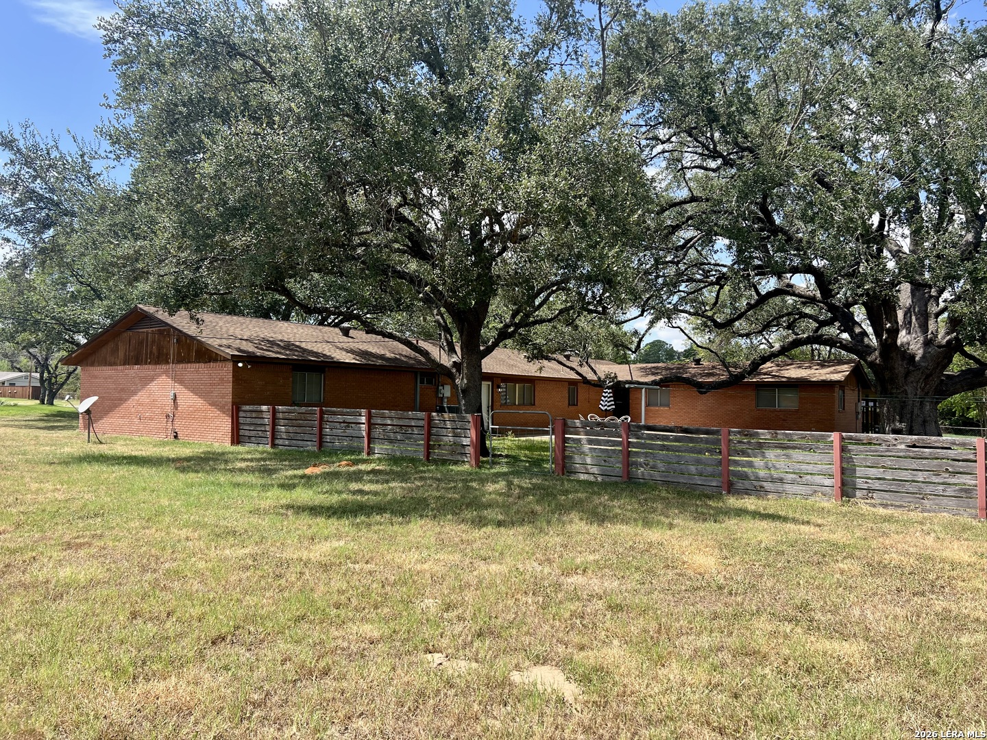 main property photo 57