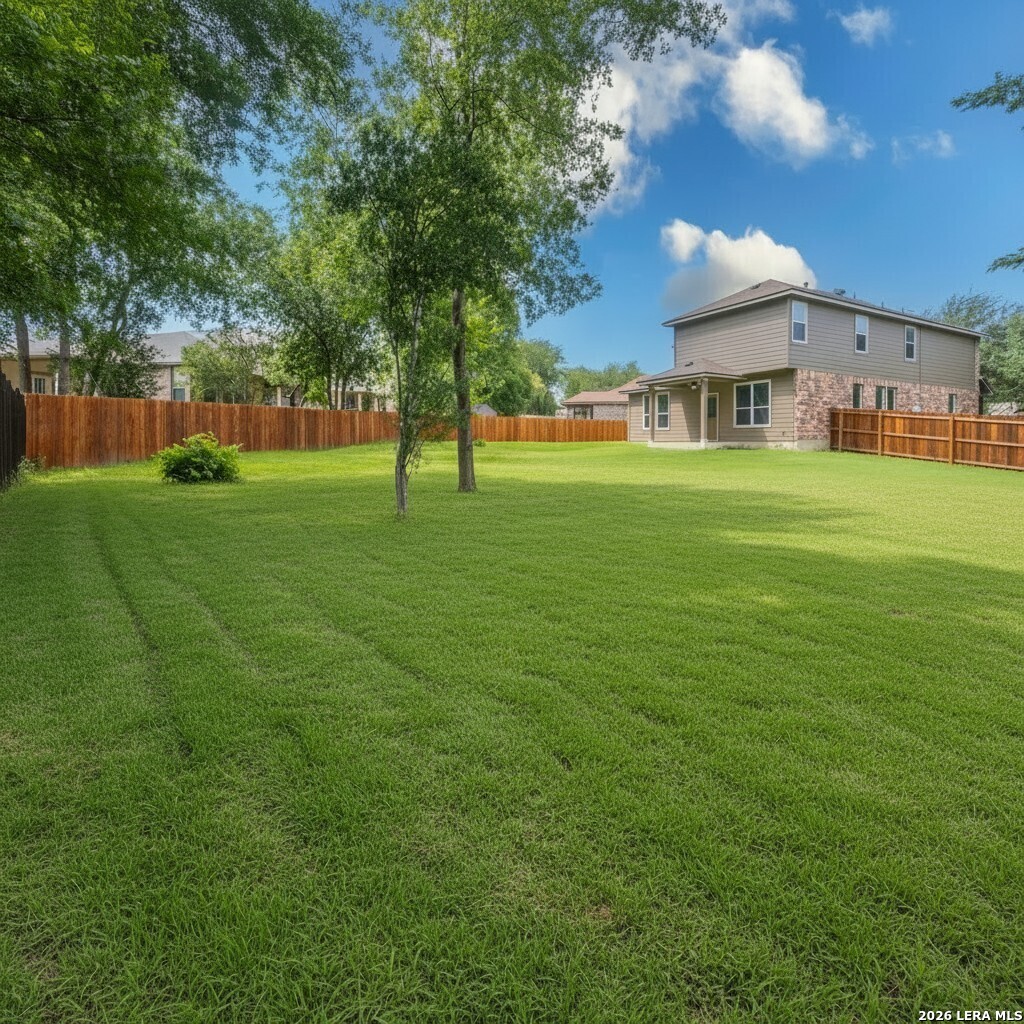 main property photo 5