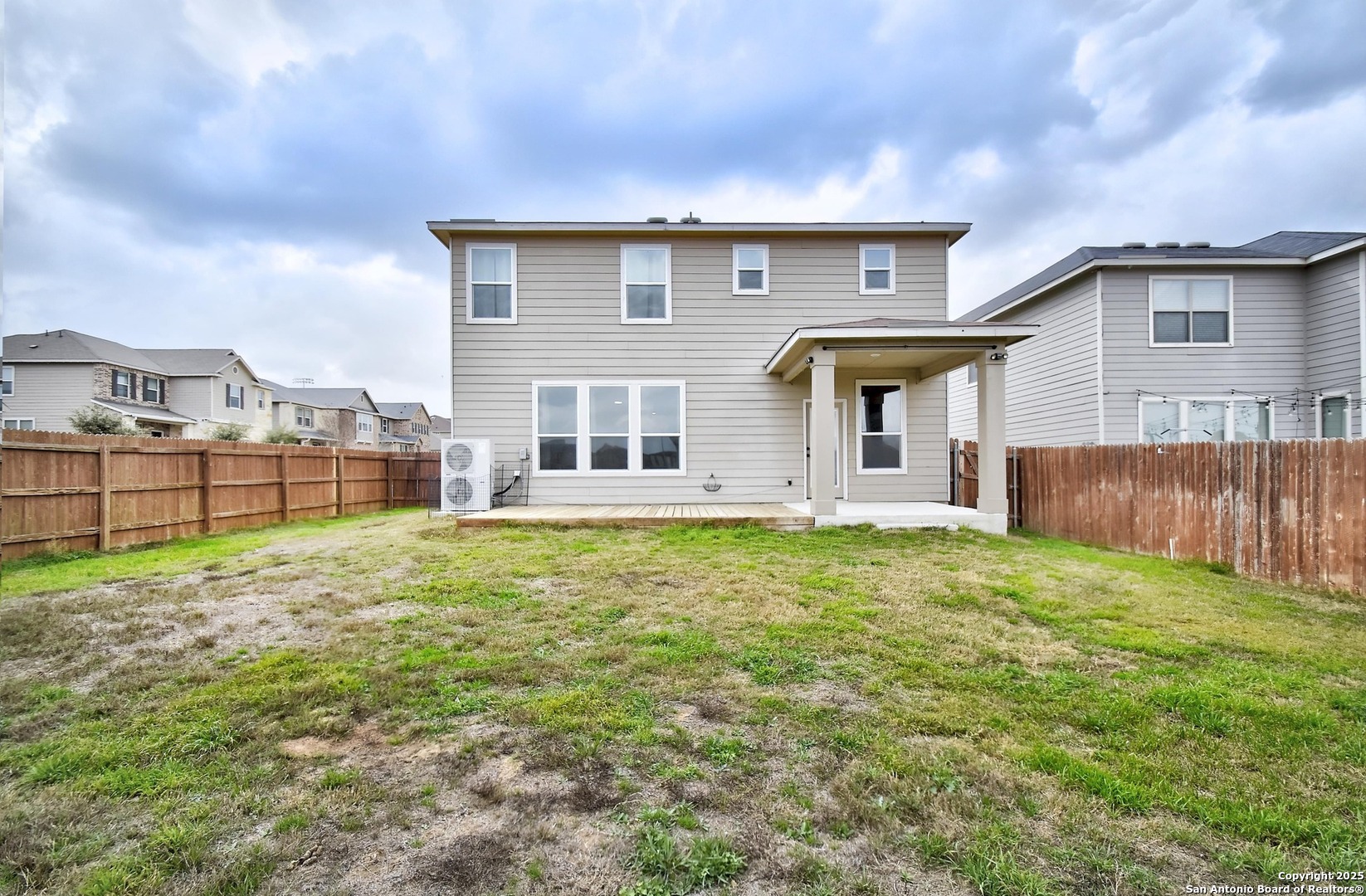 main property photo 29