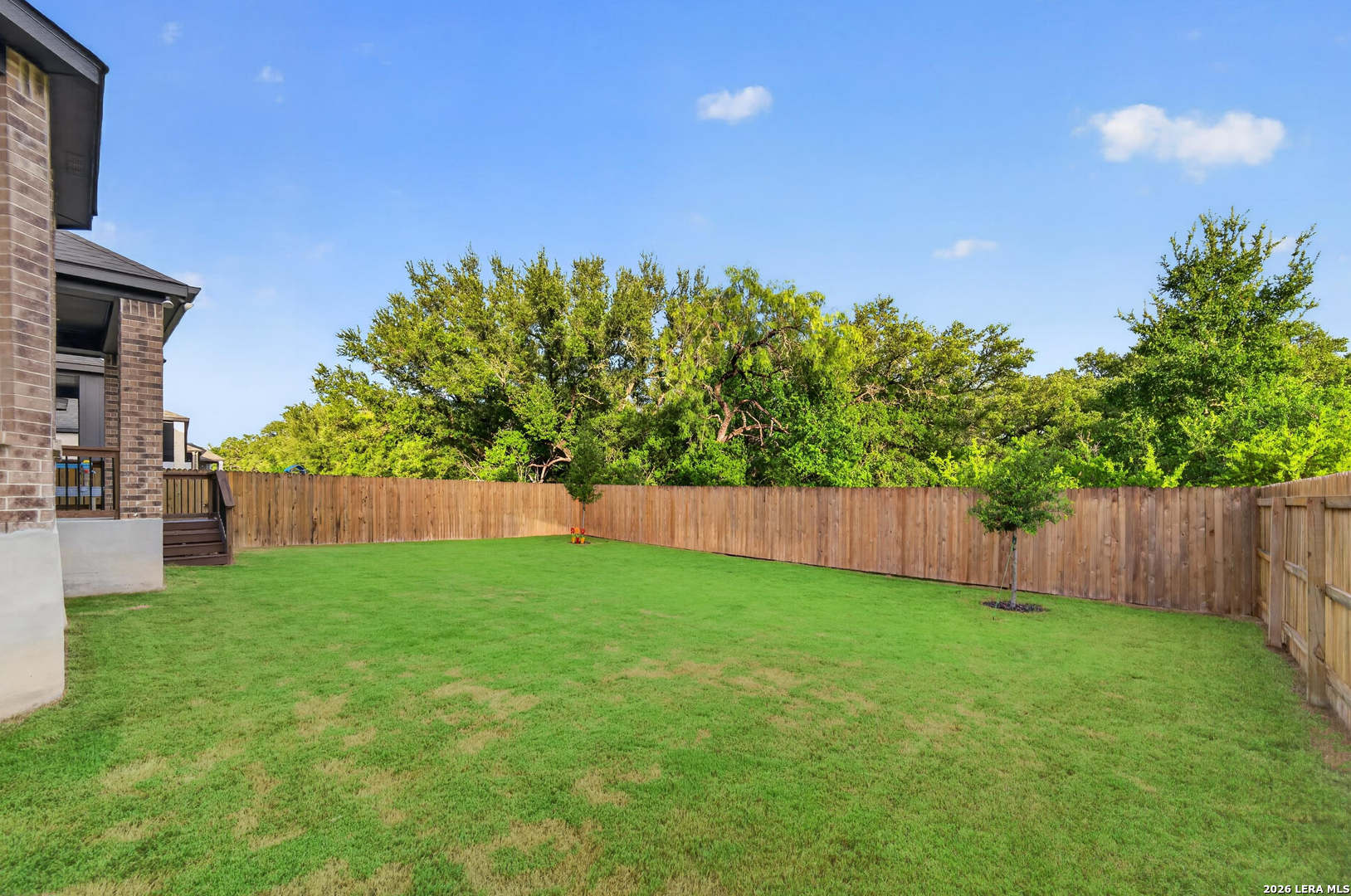 main property photo 21