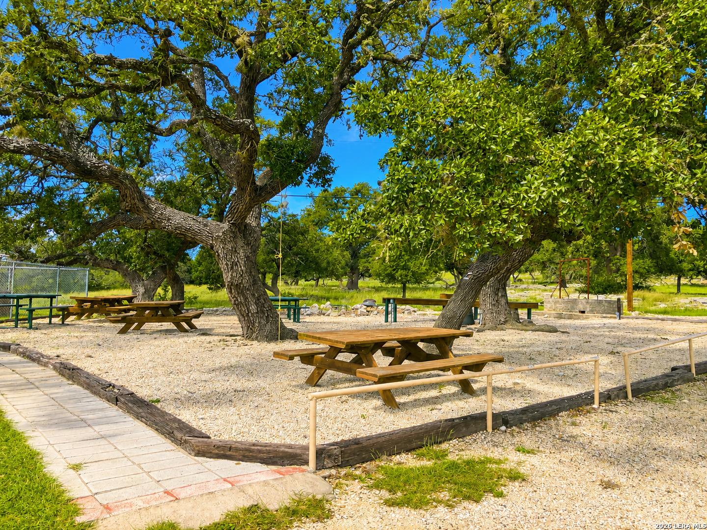 main property photo 78