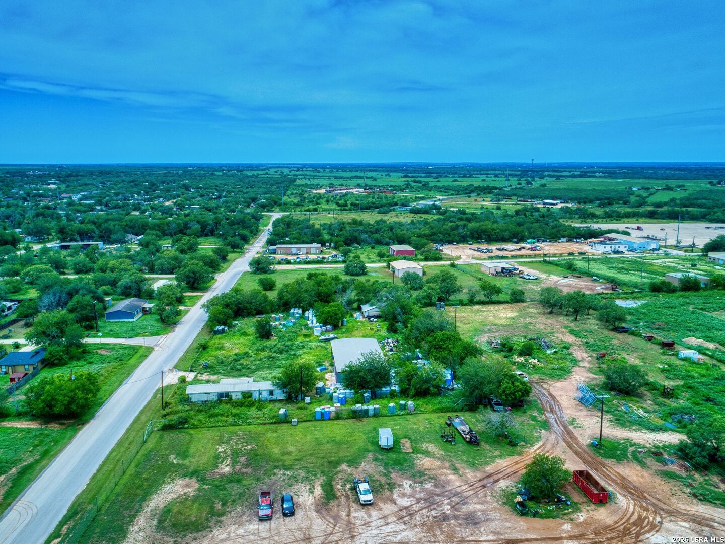 main property photo 14