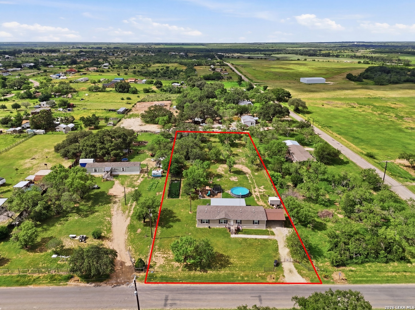 main property photo 24