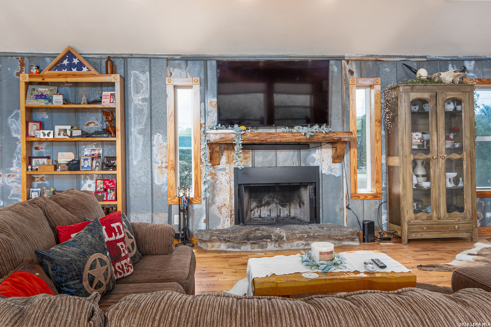 main property photo 44