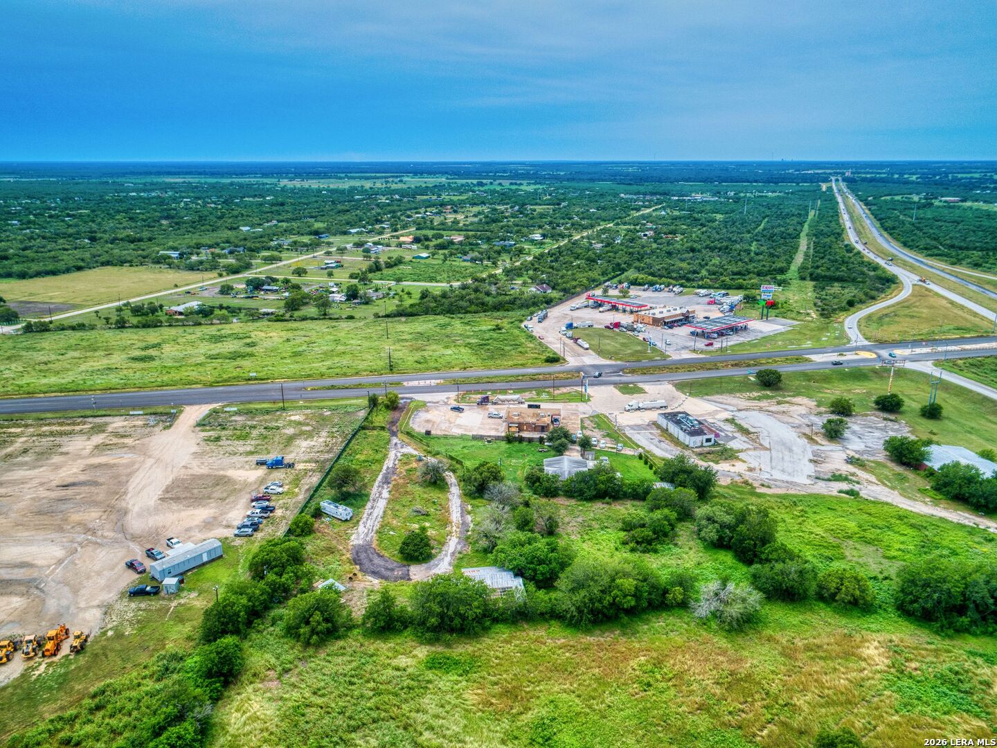 main property photo 18