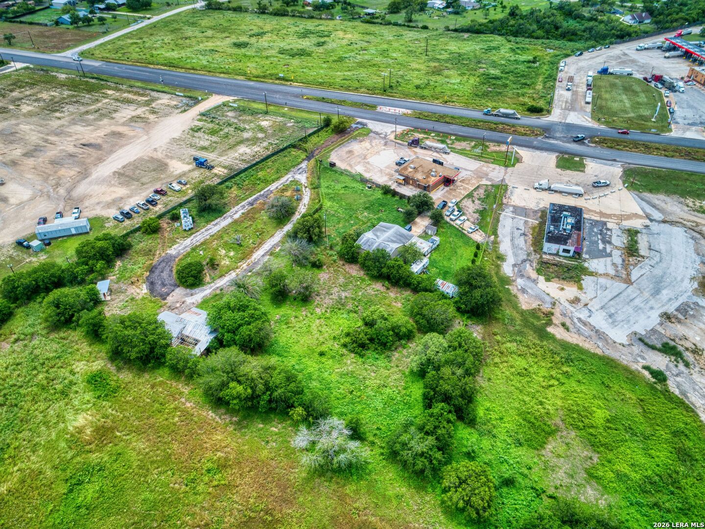 main property photo 20