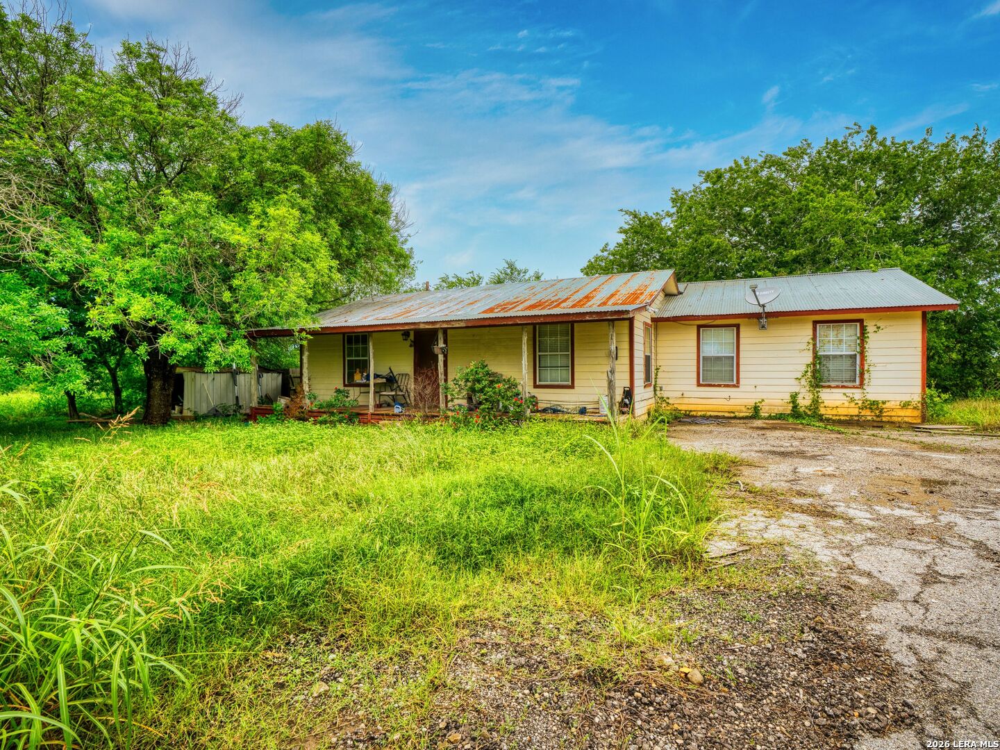main property photo 5