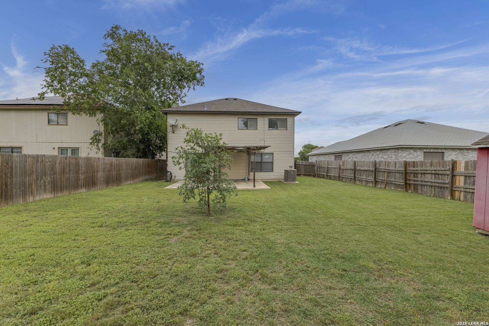 main property photo 27