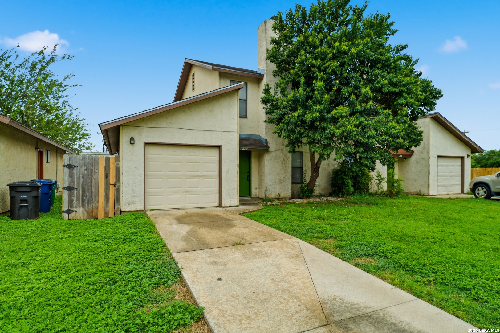 main property photo 18