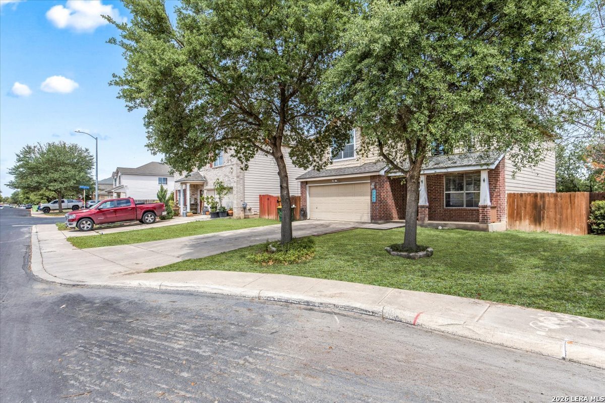 main property photo 7