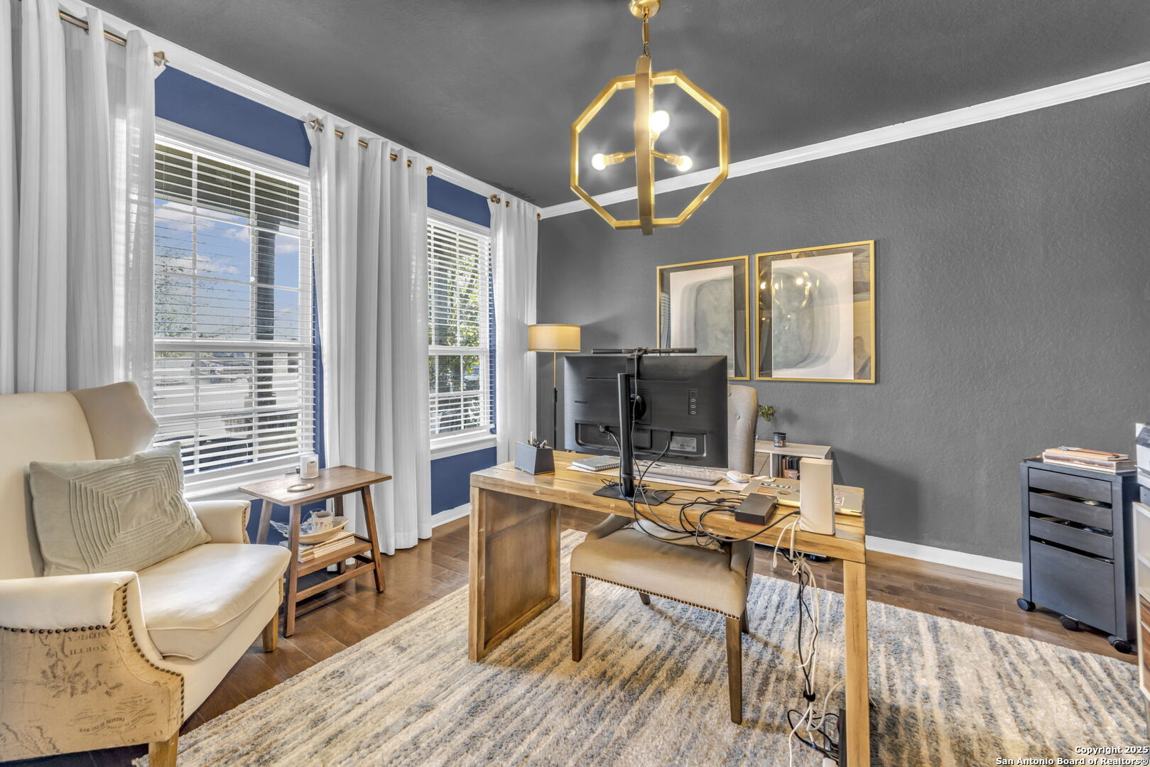 main property photo 13