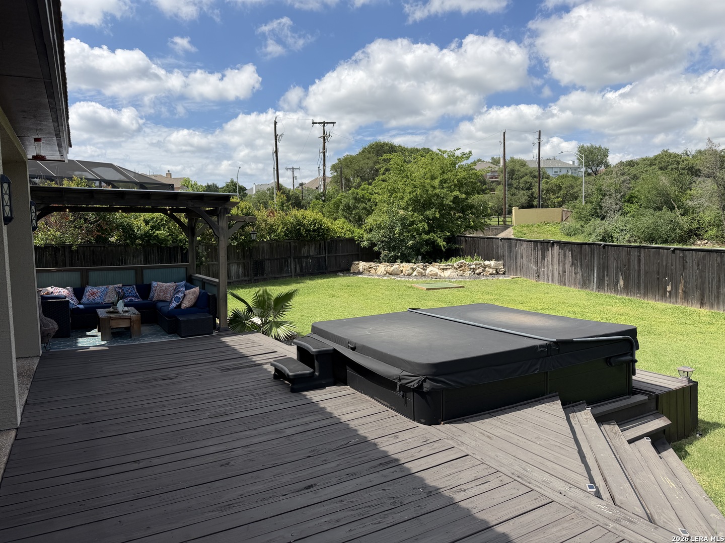 main property photo 39