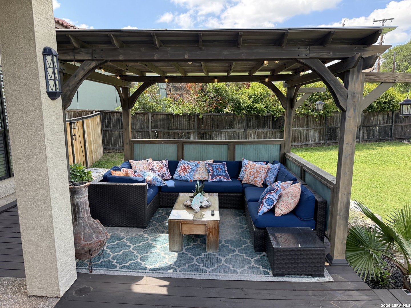 main property photo 41