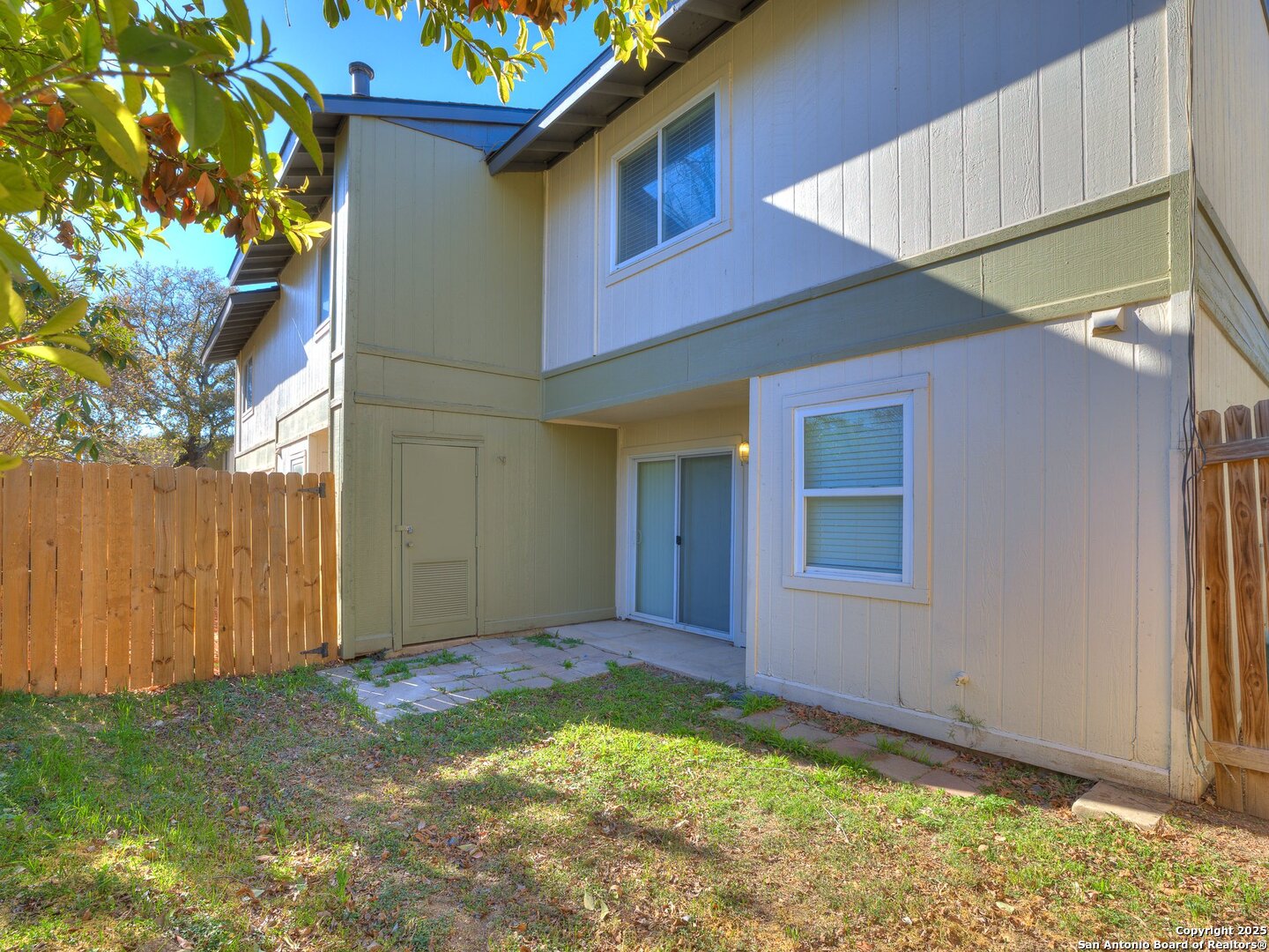 main property photo 46