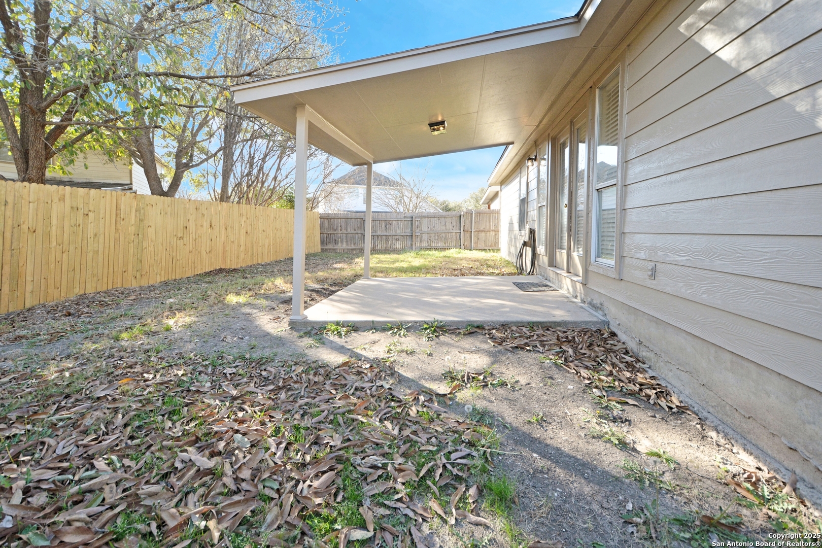 main property photo 41