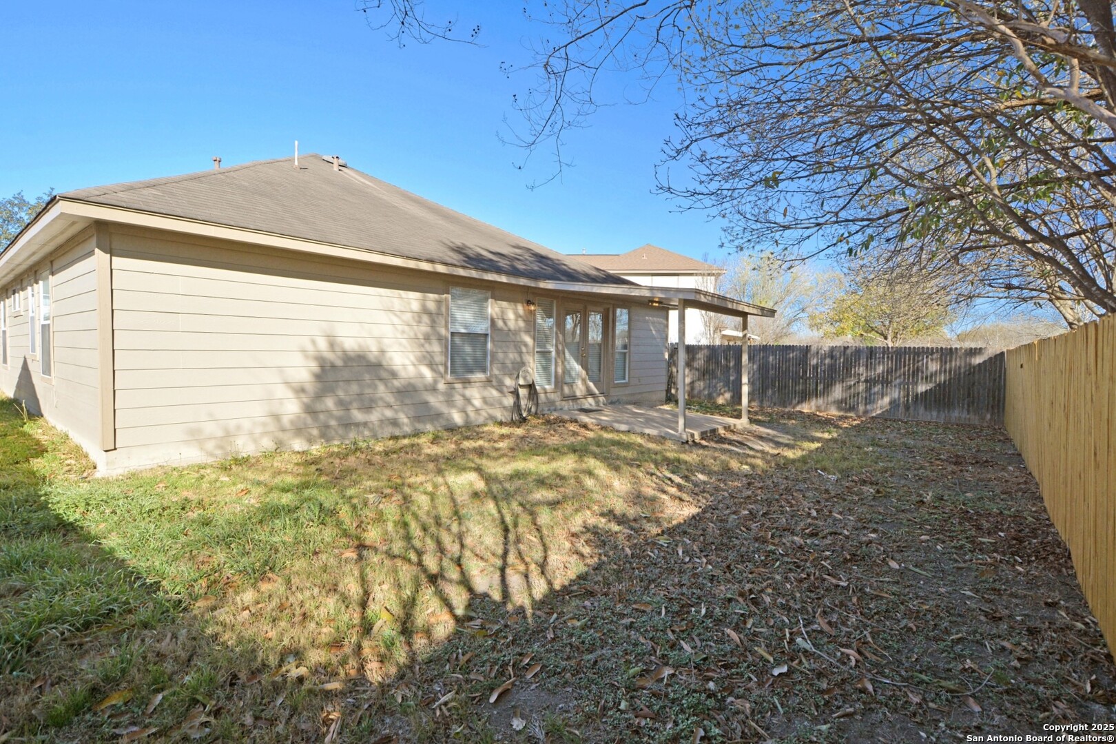 main property photo 43