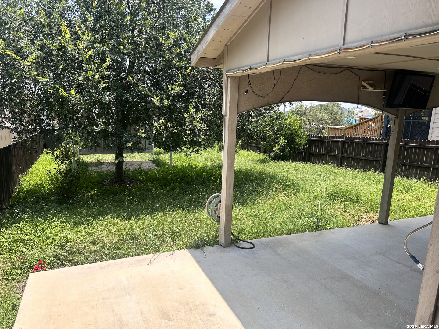 main property photo 43