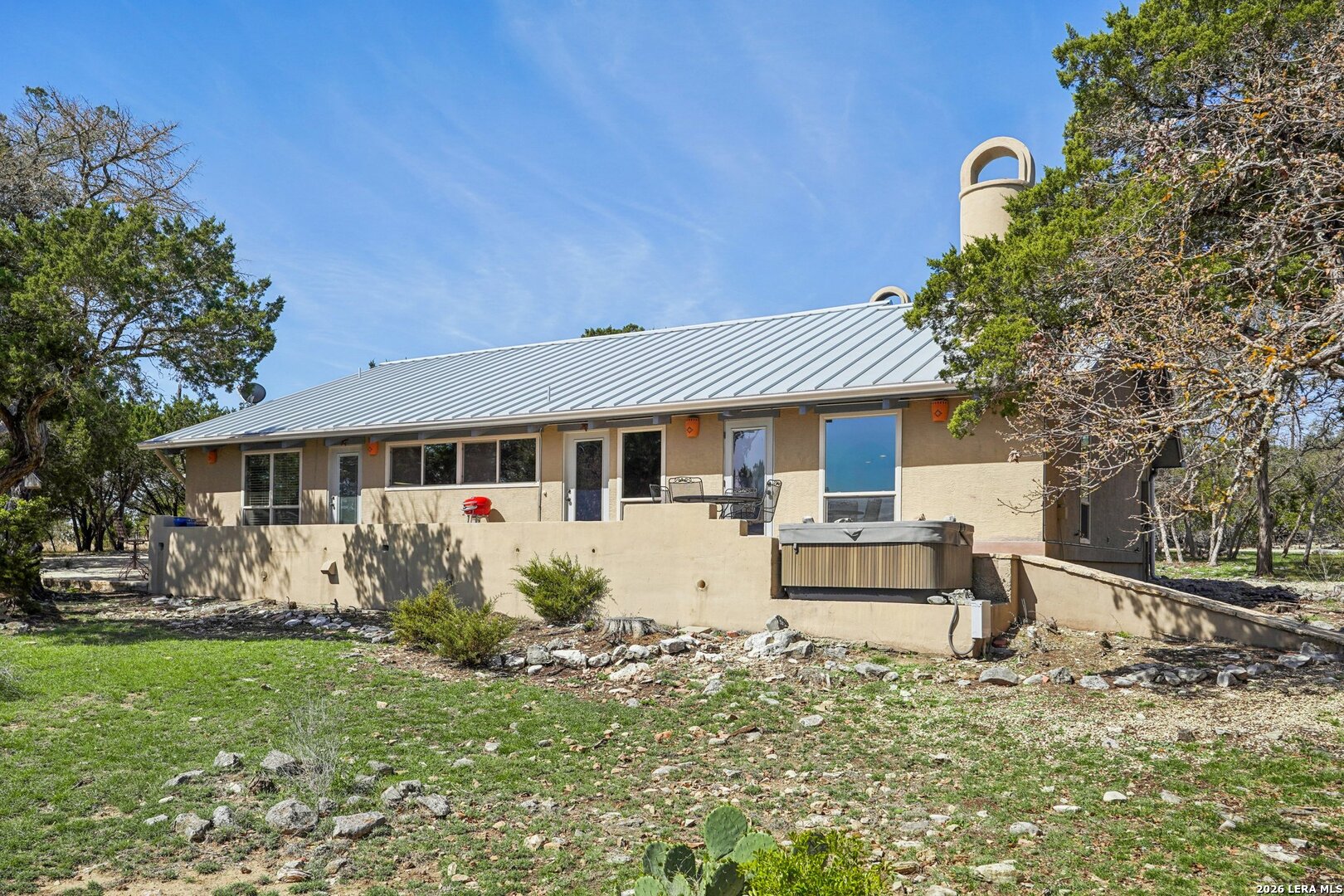 main property photo 39
