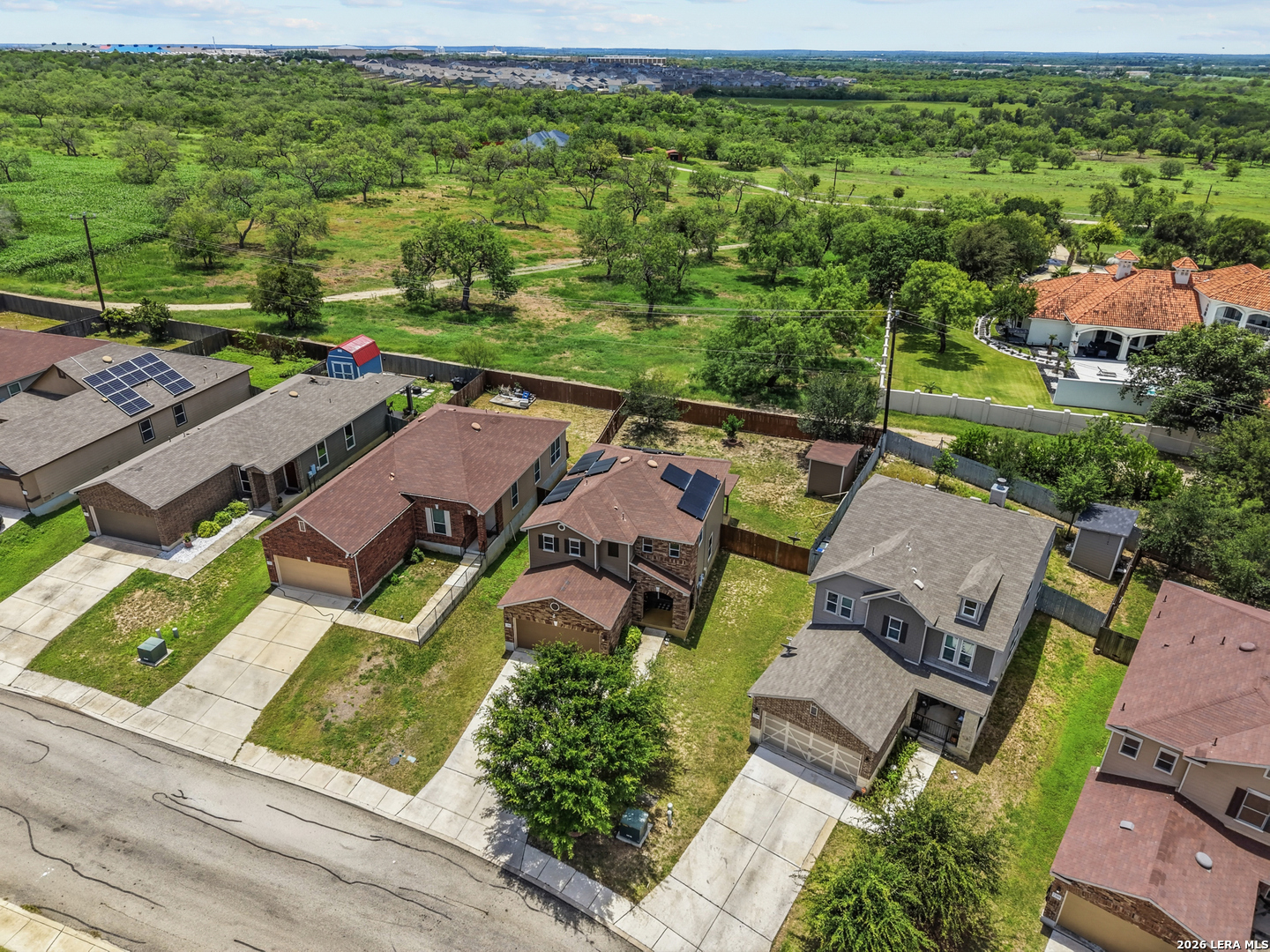 main property photo 26