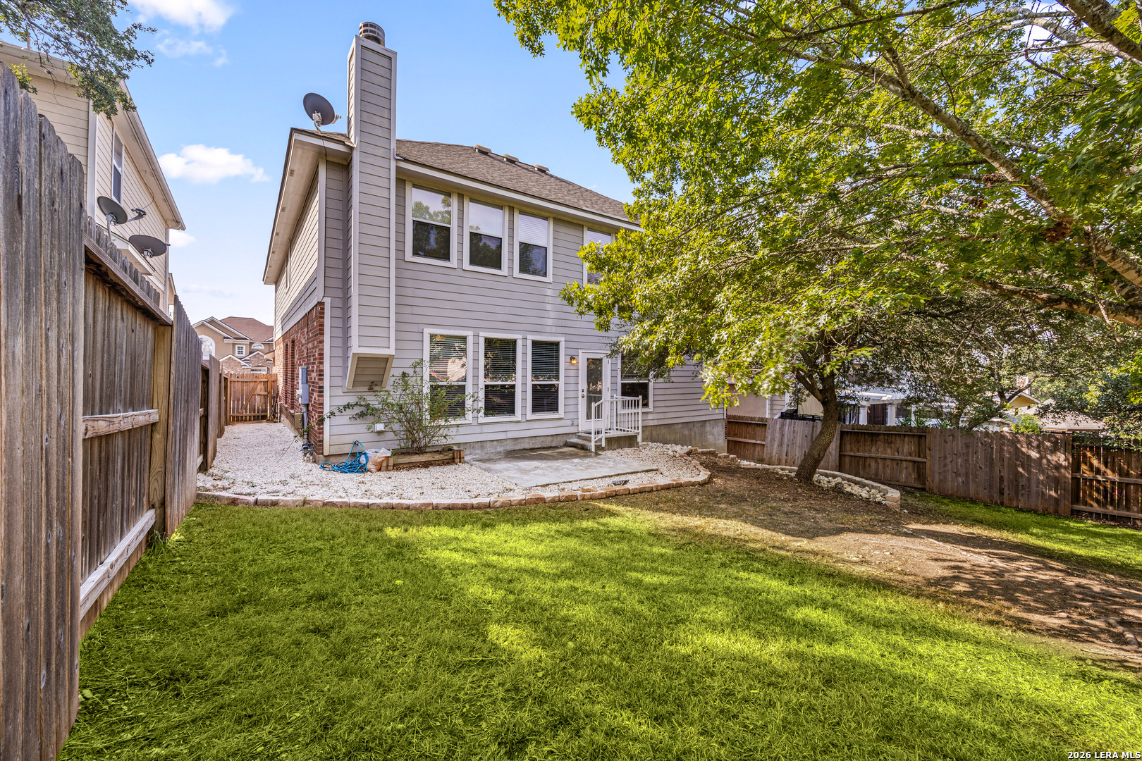 main property photo 41