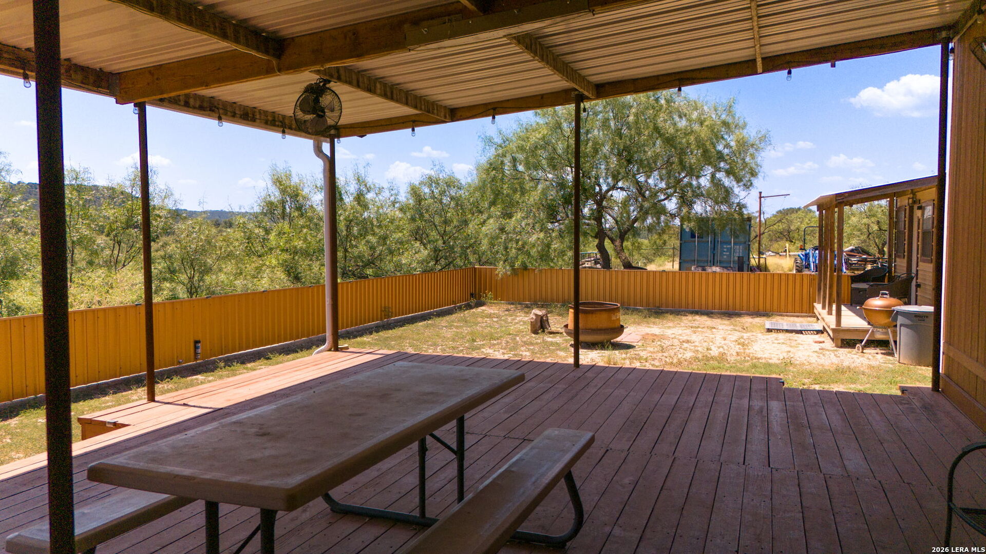 main property photo 22