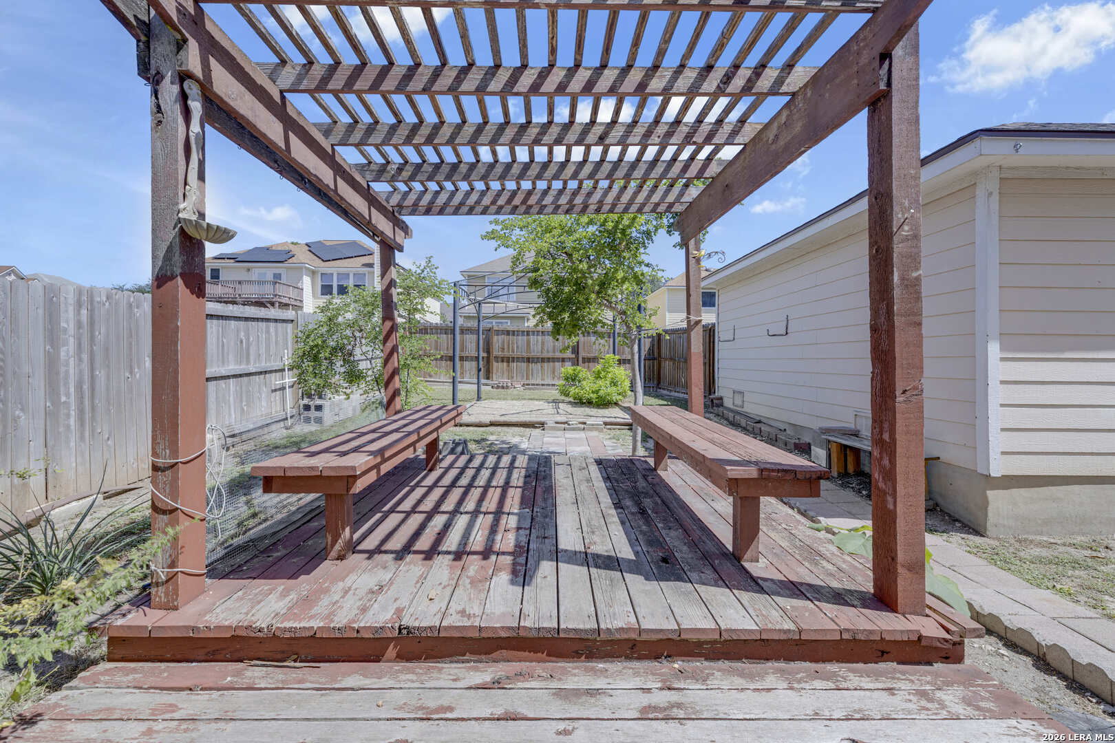 main property photo 35
