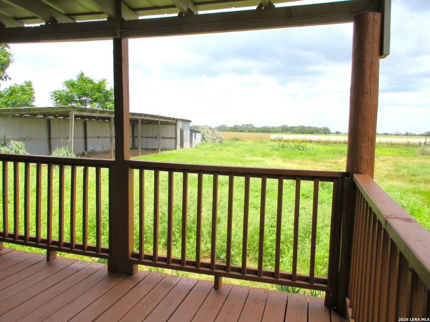 main property photo 11