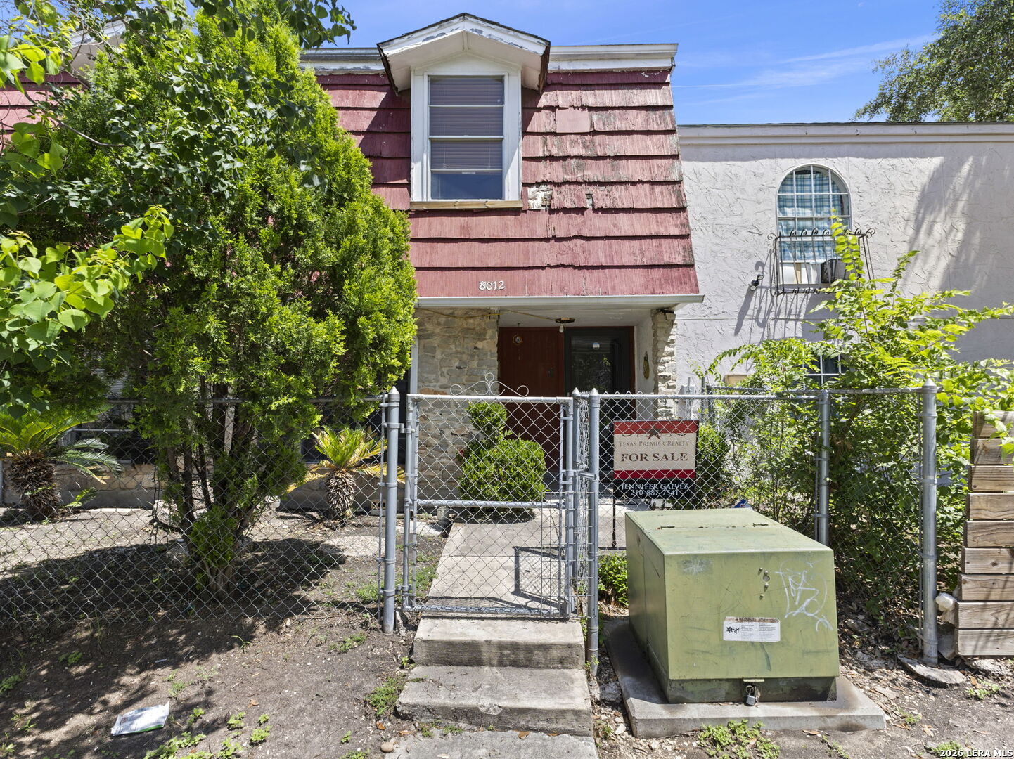 main property photo 2