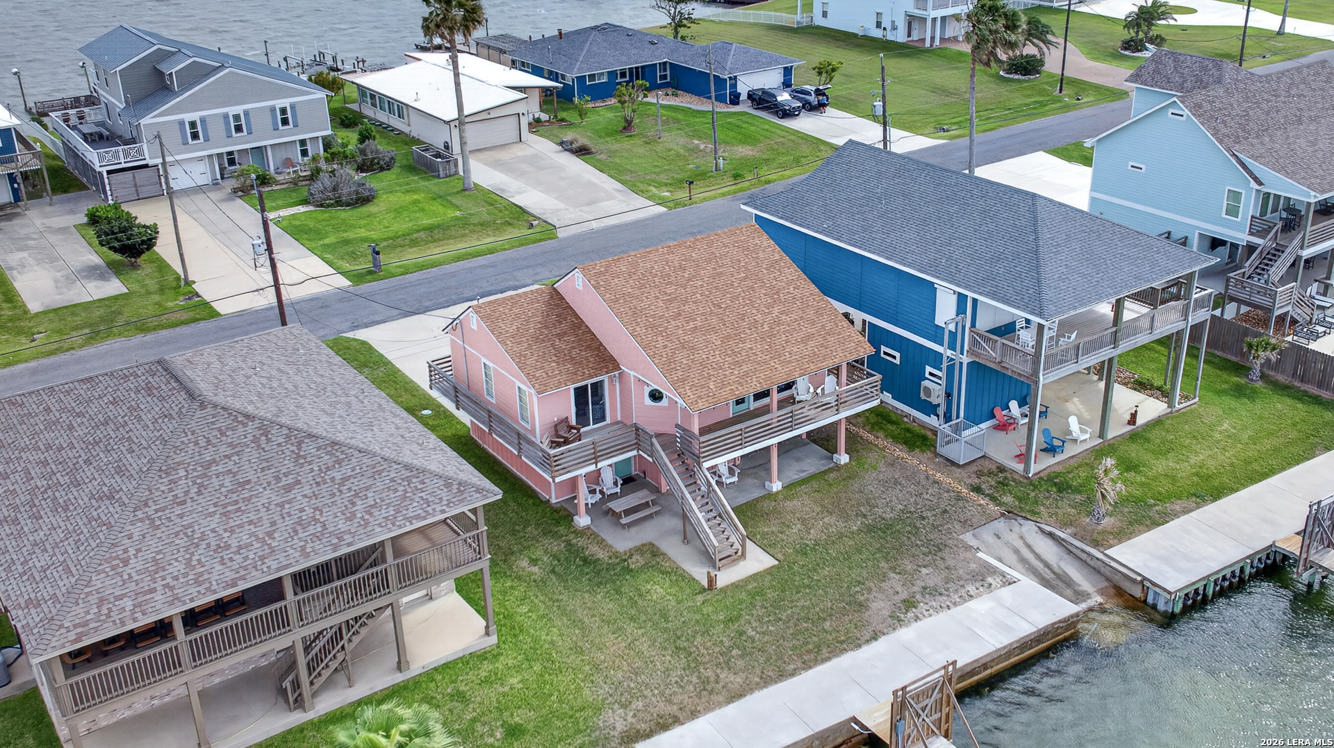 main property photo 25