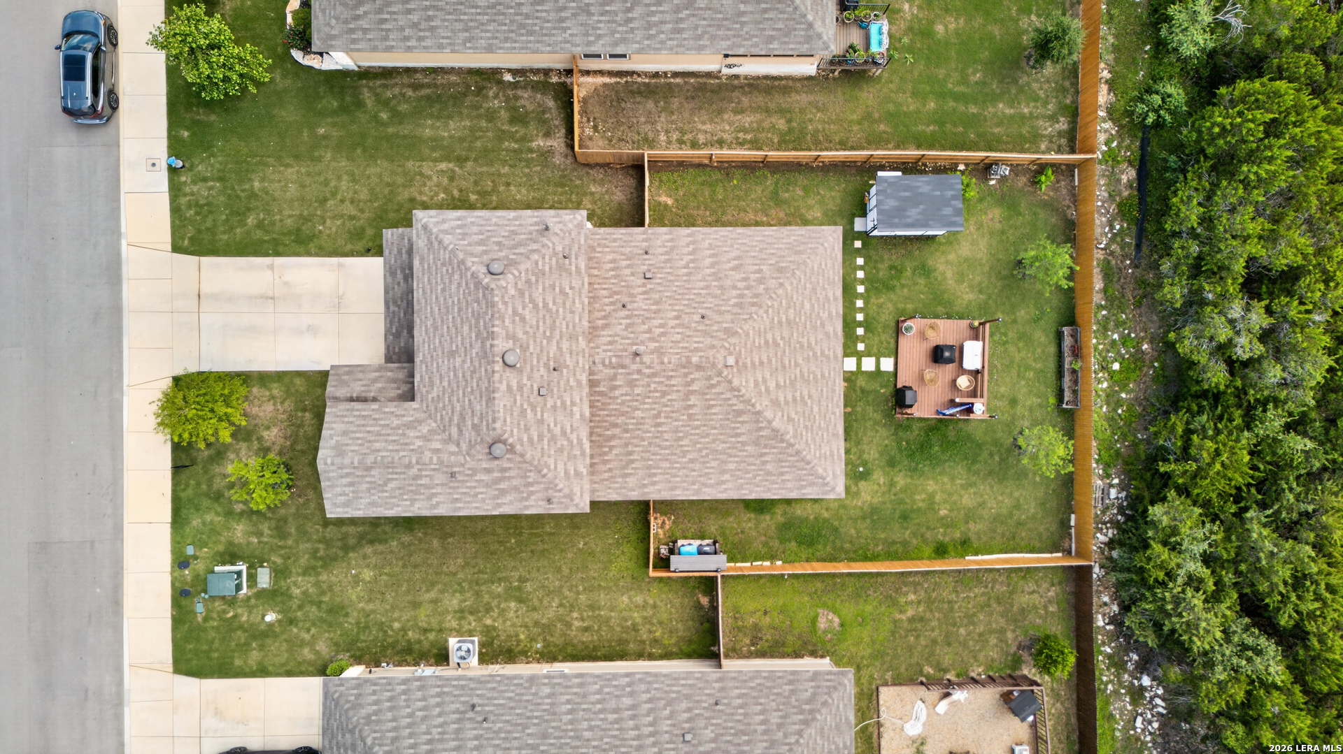main property photo 26